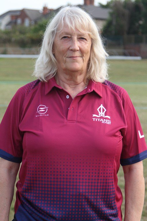 Lindsay Jones